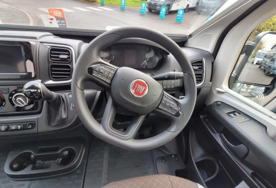 Swift Select 164 2023