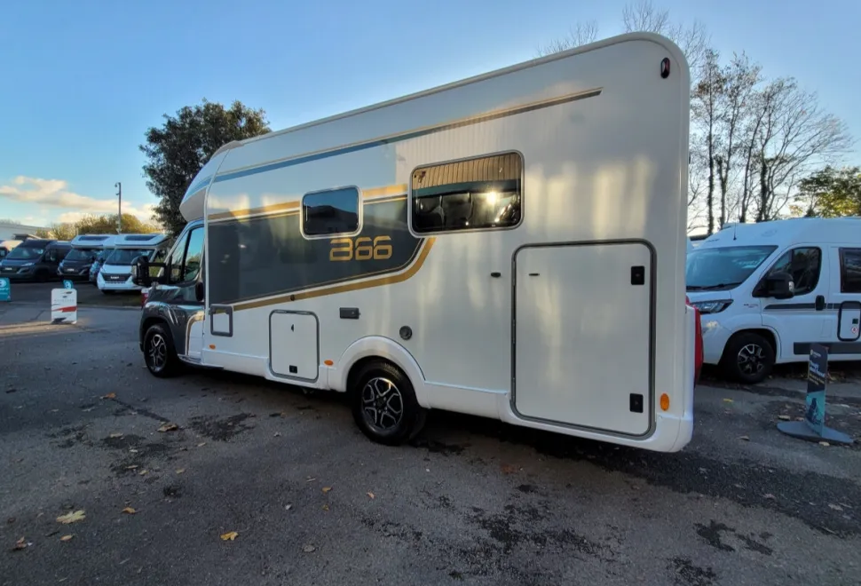 Burstner B66 TD 644G 