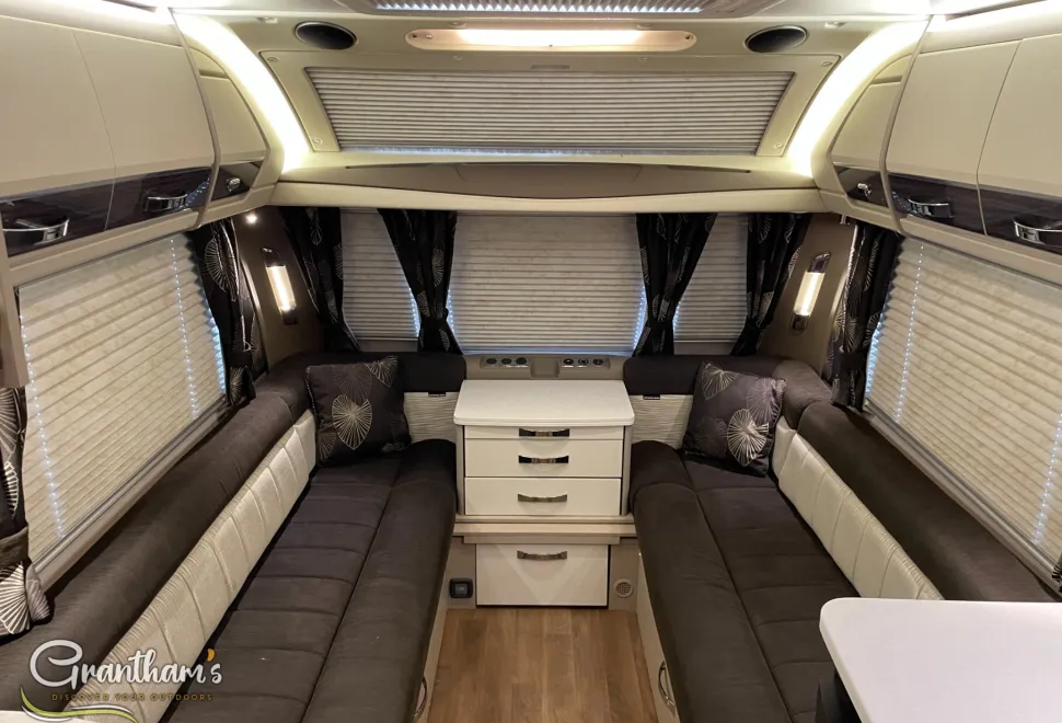 Swift Sterling Continental 570   2015