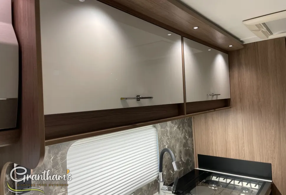 Coachman VIP   2025