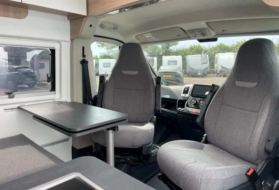 Joa Camp Van 63T   2024
