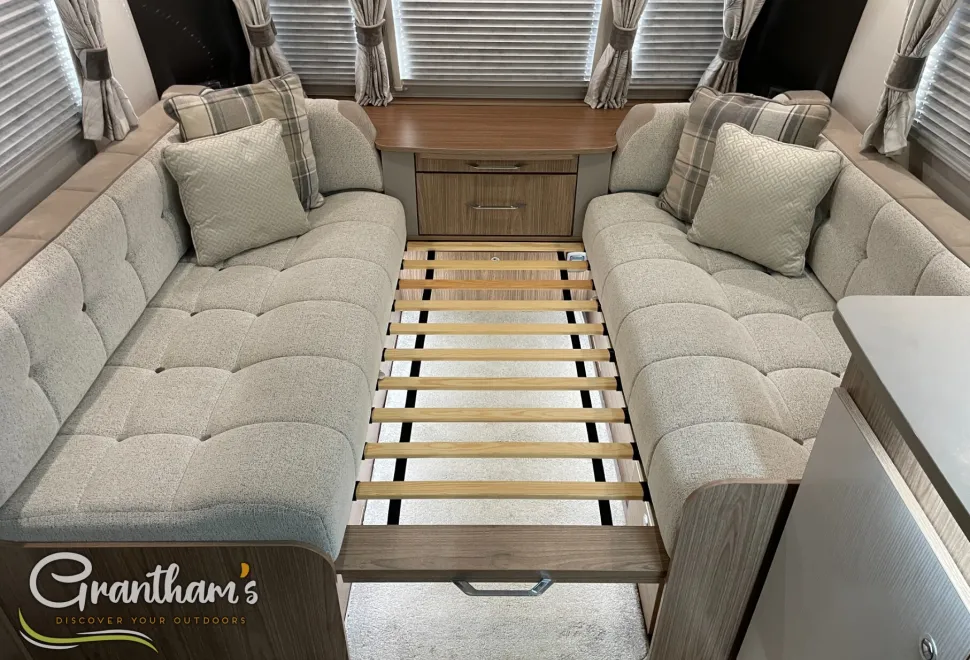 Coachman Laser  2019