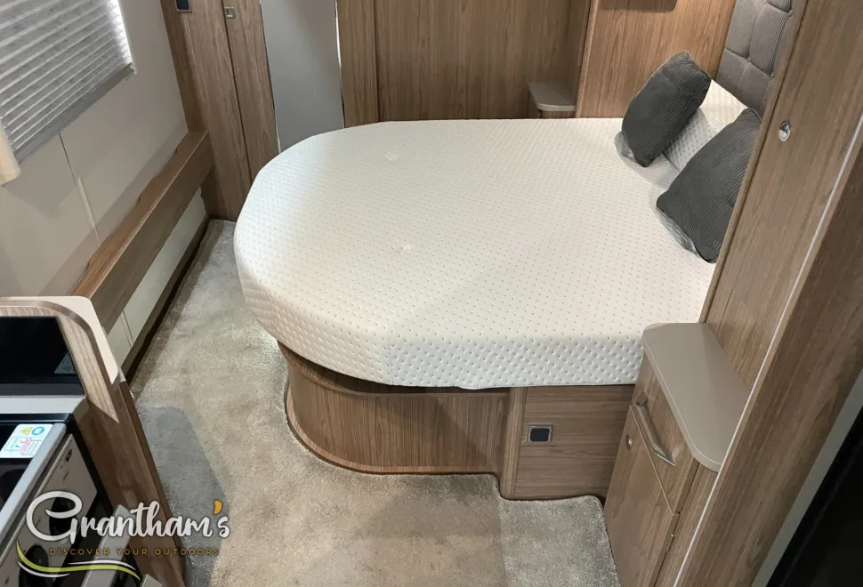Coachman Laser  2019