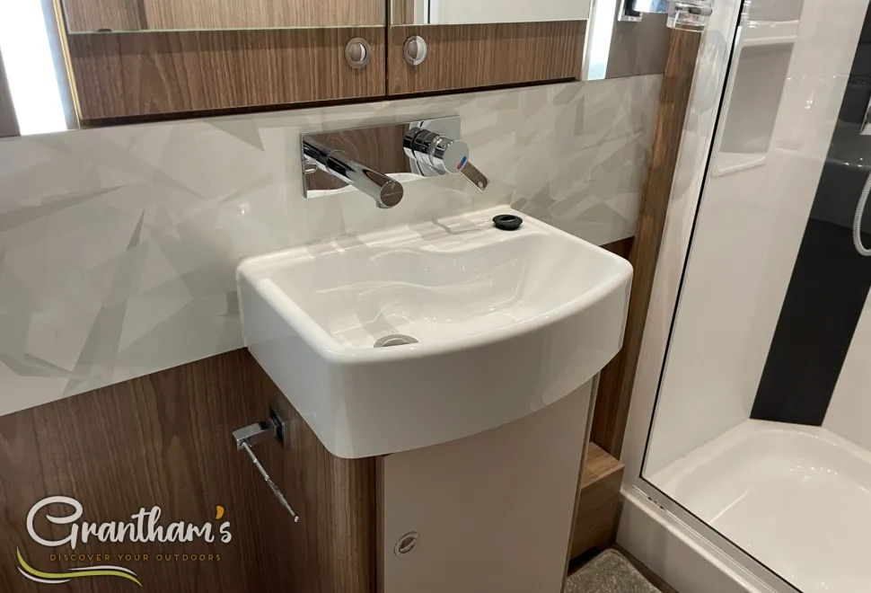 Coachman Laser  2019