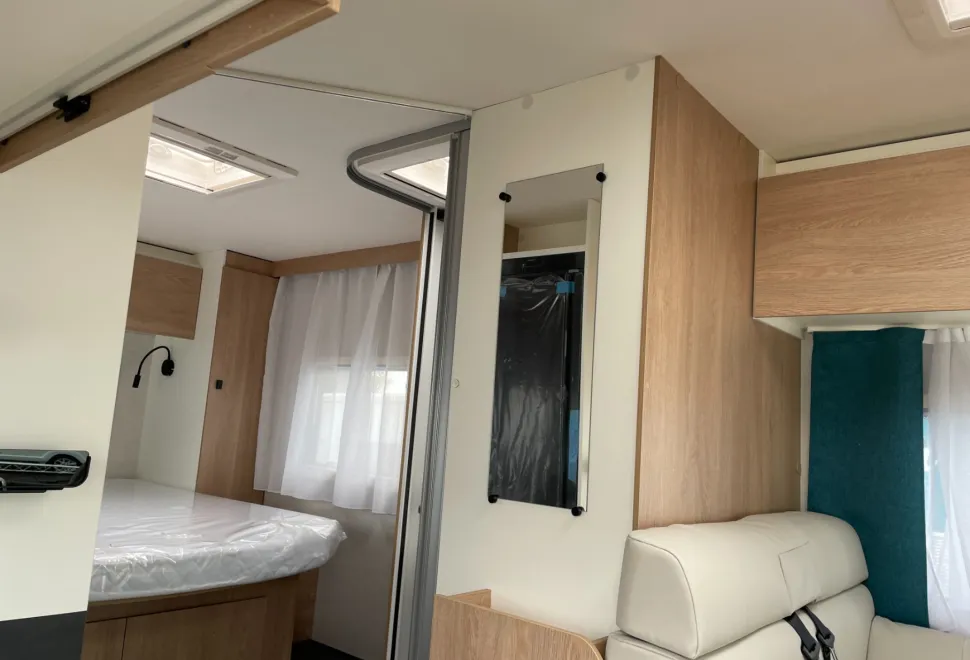 Joa Camp Motorhome 70Q   2025