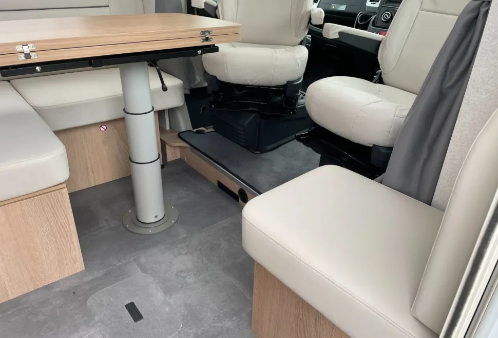 Joa Camp Motorhome 70Q   2025