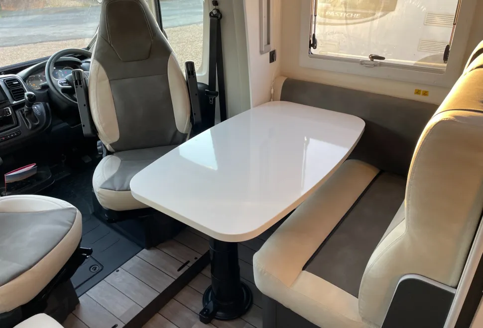 McLouis Fusion 373   2025