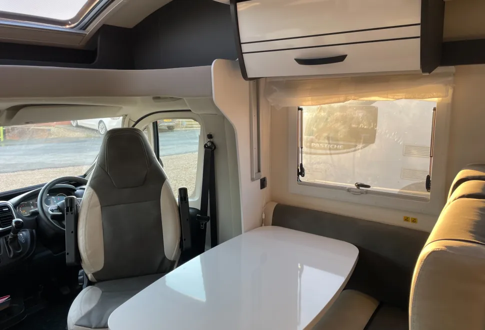 McLouis Fusion 373   2025