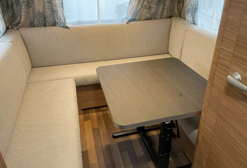 WEINSBERG CaraOne   2024