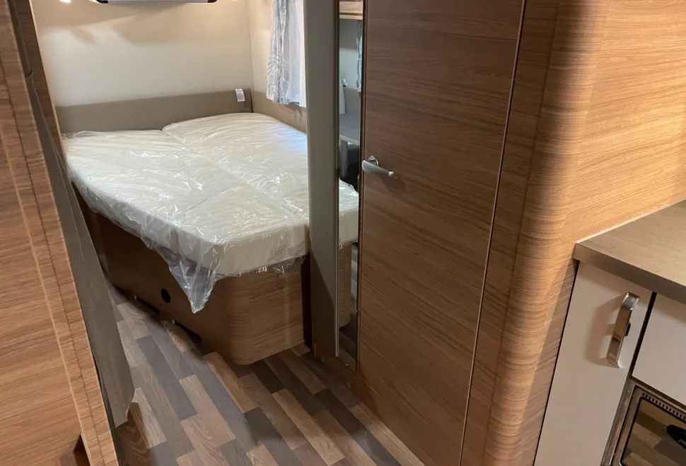 WEINSBERG CaraOne   2024