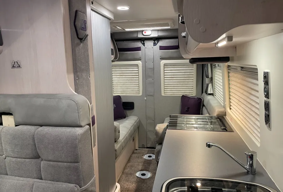 Auto Sleeper    2024