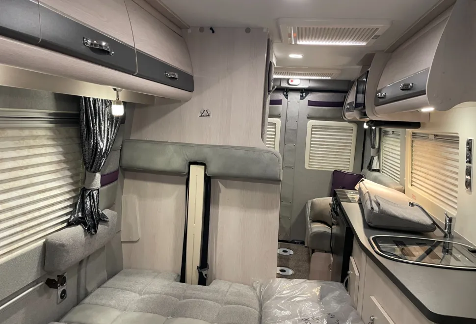 Auto Sleeper    2024