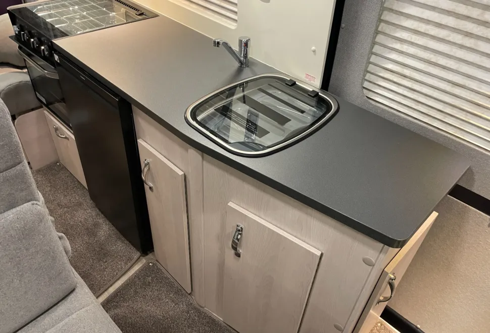 Auto Sleeper    2024