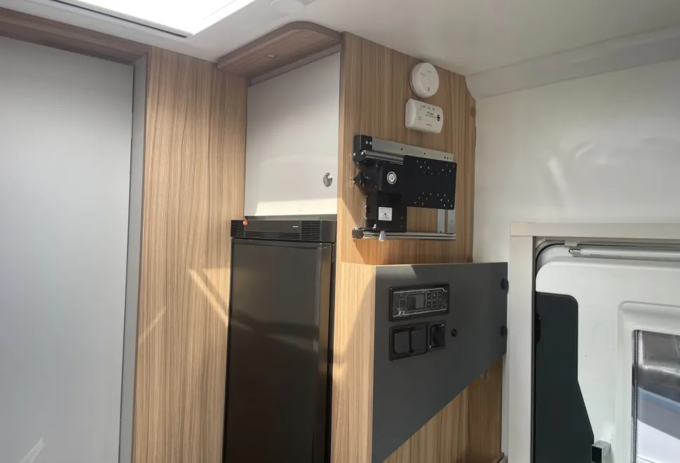 Bailey Adamo XL-T   2026
