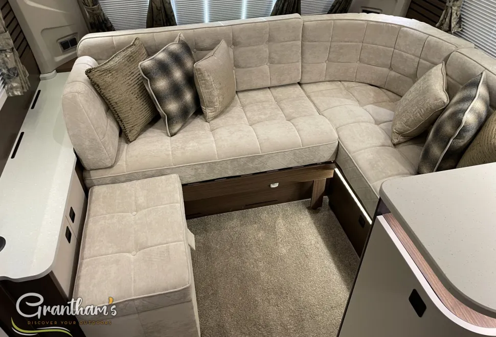 Coachman Lusso   2026