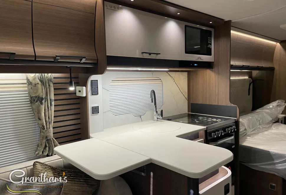 Coachman Lusso   2026