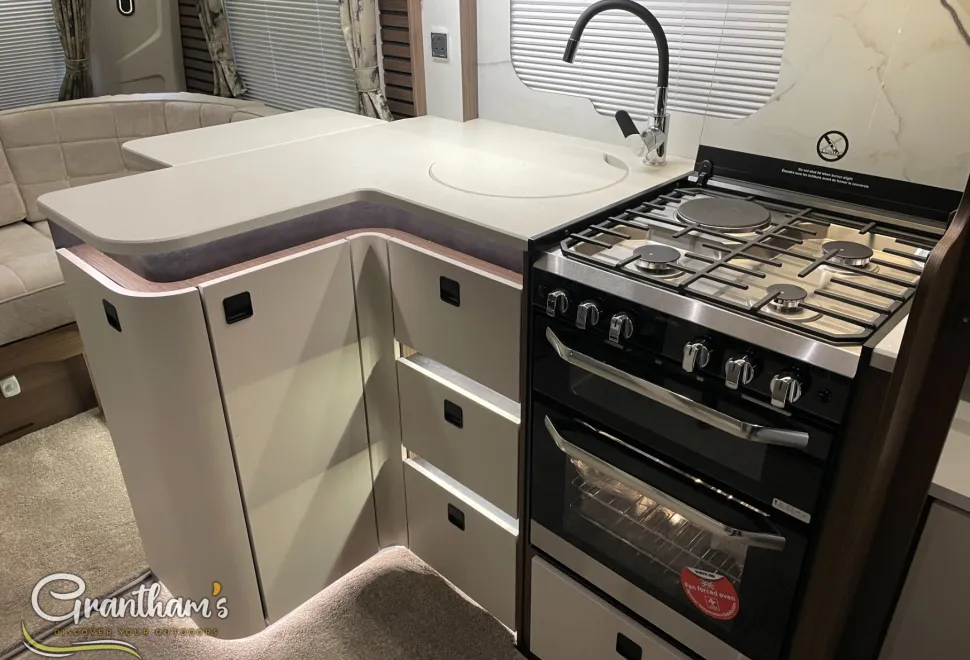 Coachman Lusso   2026