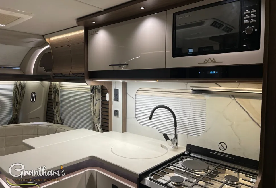 Coachman Lusso   2026