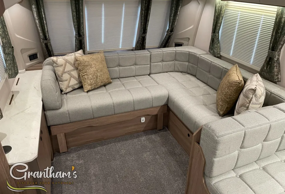 Coachman Acadia   2026
