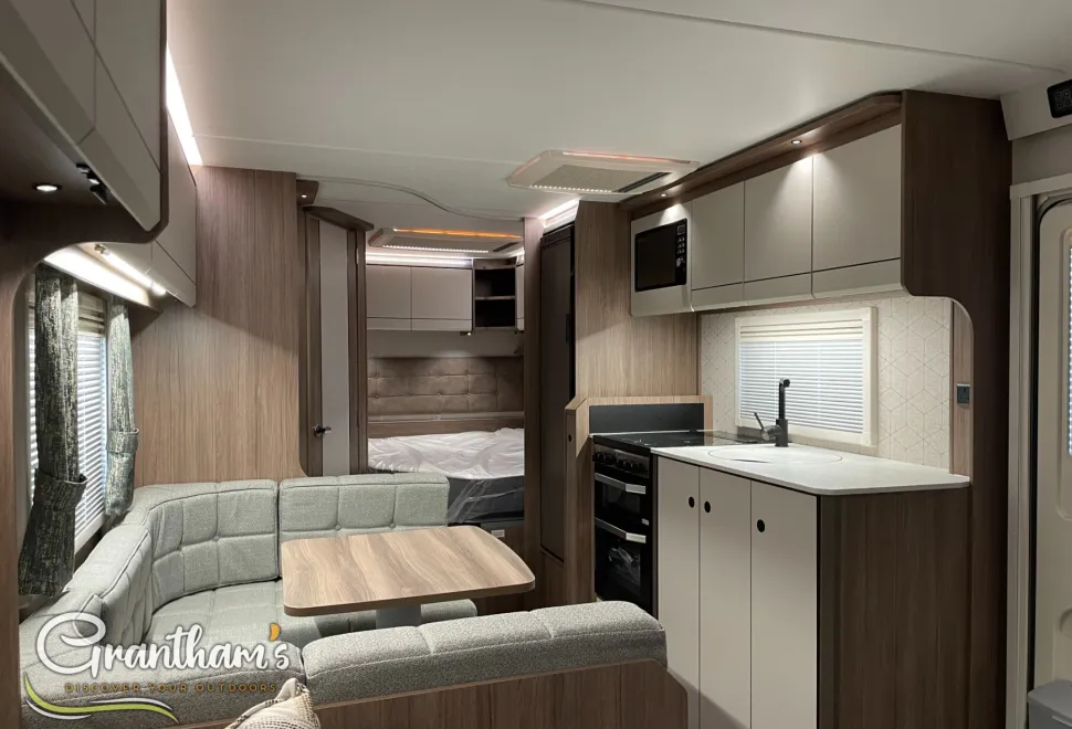 Coachman Acadia   2026