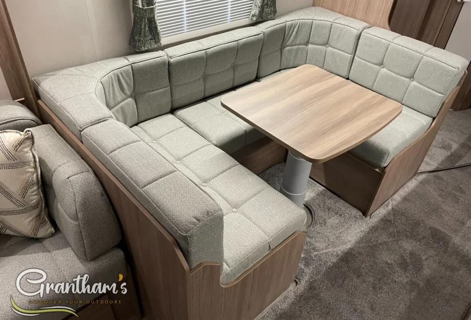 Coachman Acadia   2026