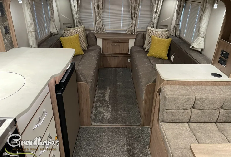 Coachman VIP   2026