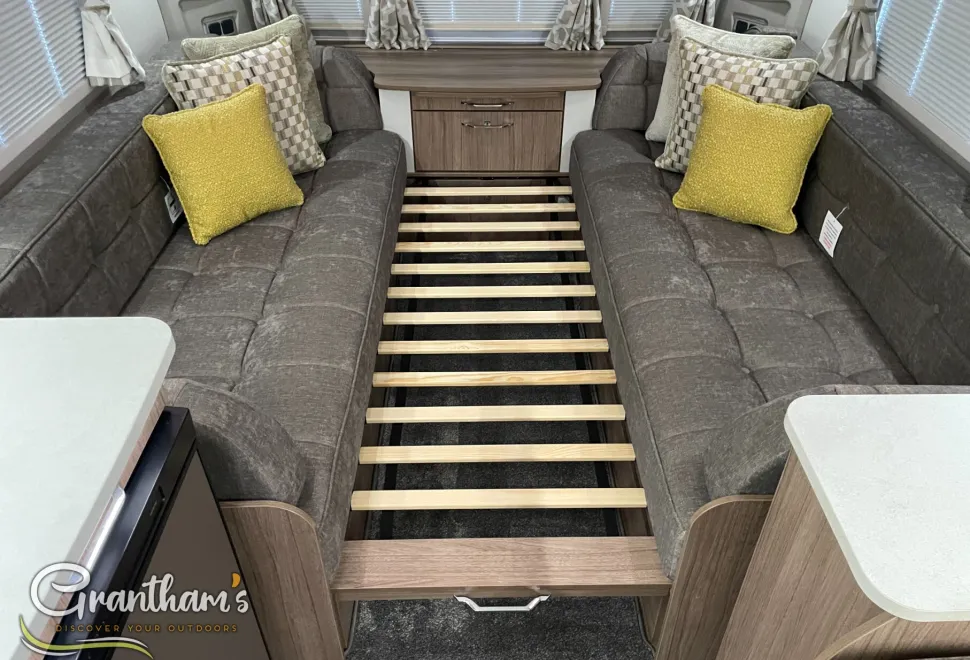Coachman VIP   2026