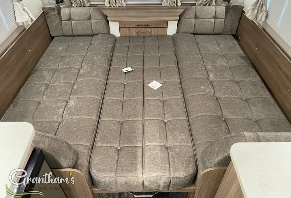 Coachman VIP   2026