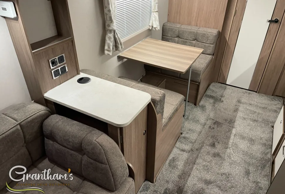 Coachman VIP   2026