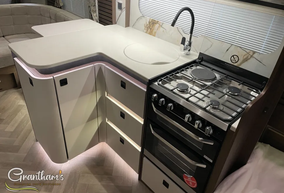 Coachman Lusso   2026