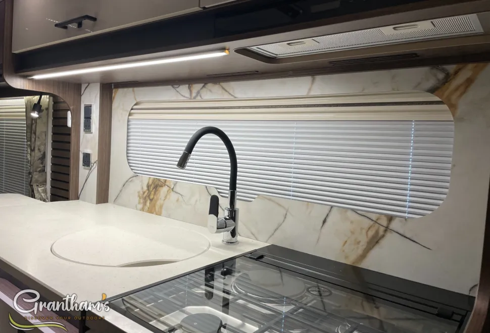 Coachman Lusso   2026