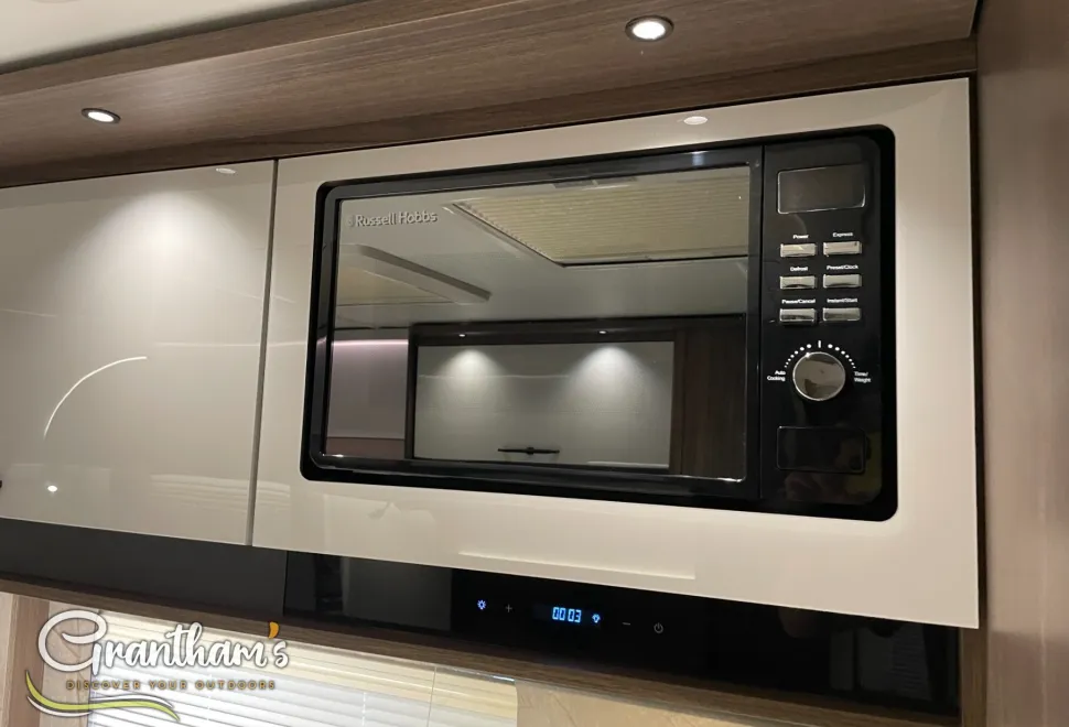 Coachman Laser   2026