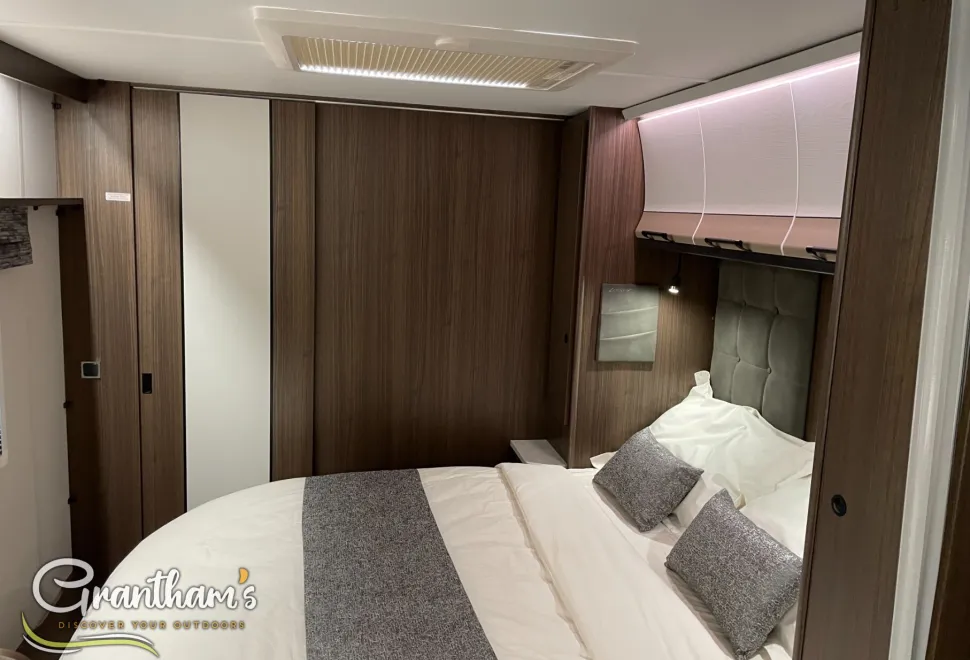 Coachman Laser   2026