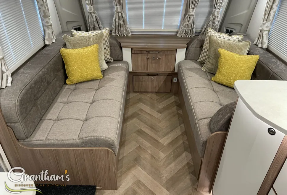 Coachman VIP   2026