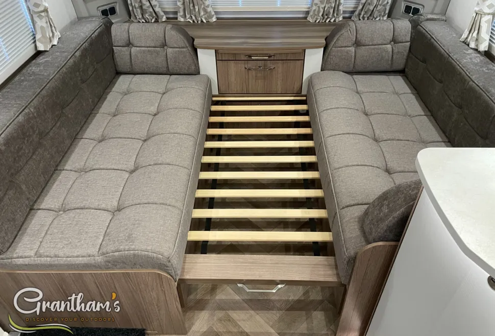Coachman VIP   2026