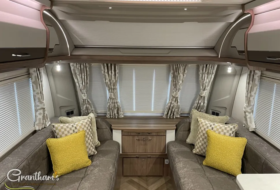 Coachman VIP   2026