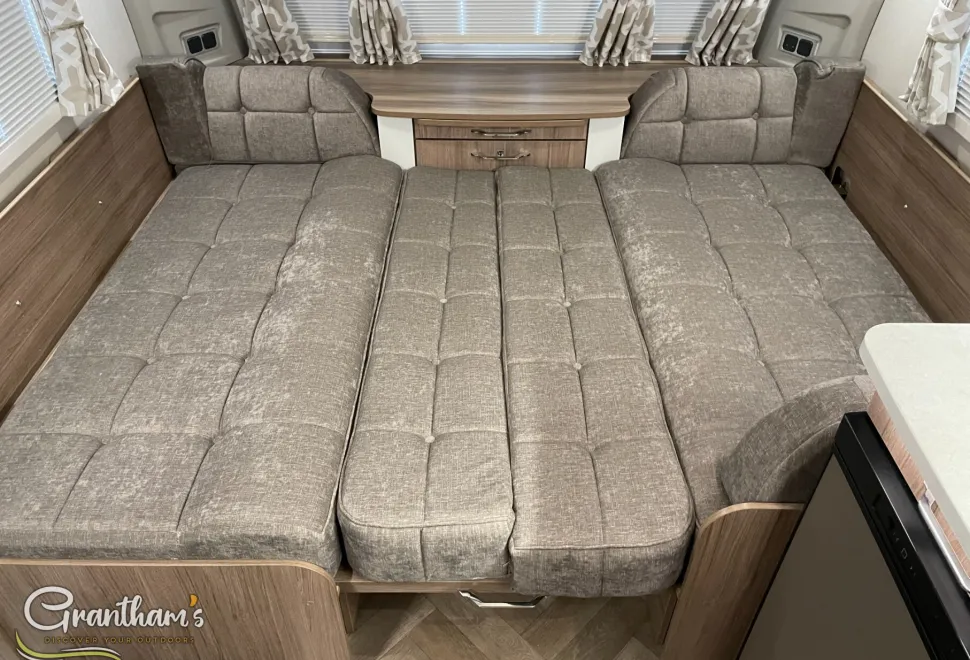 Coachman VIP   2026