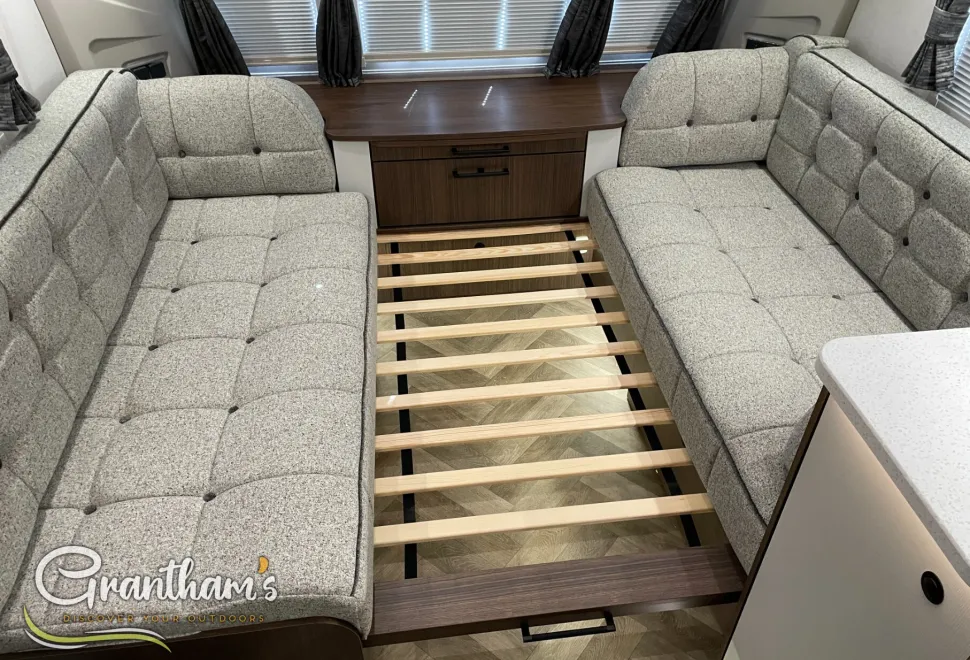Coachman Laser   2026