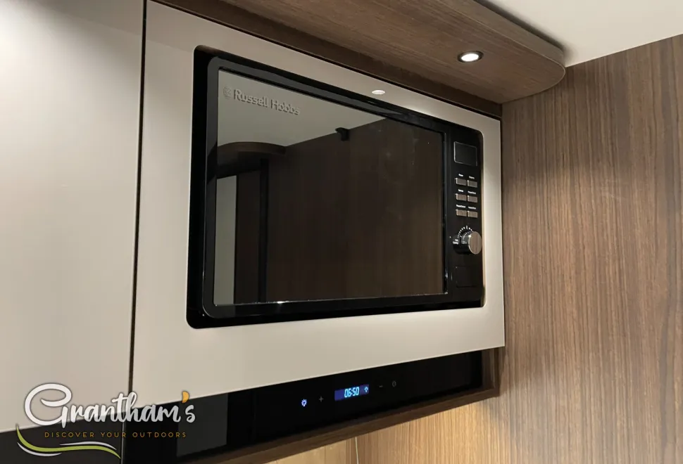 Coachman Laser   2026