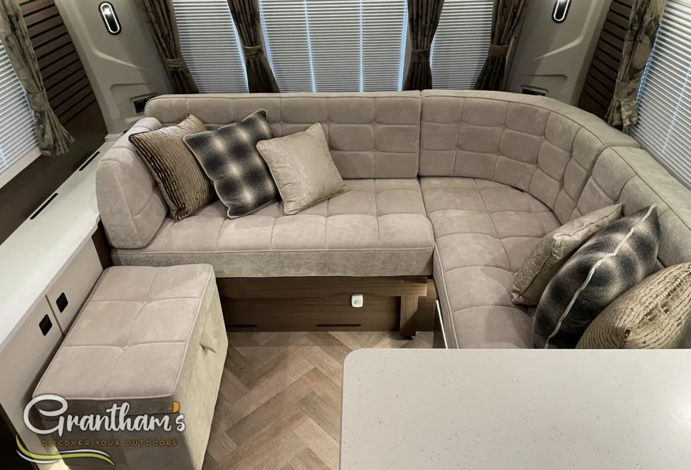 Coachman Lusso   2026