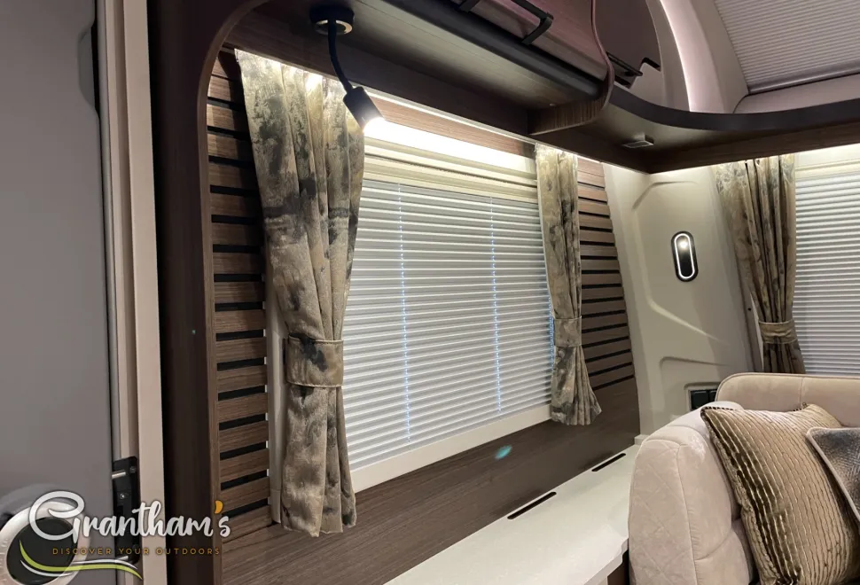 Coachman Lusso   2026