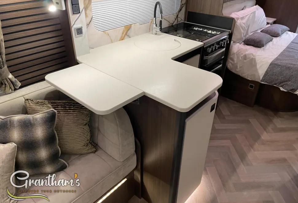 Coachman Lusso   2026