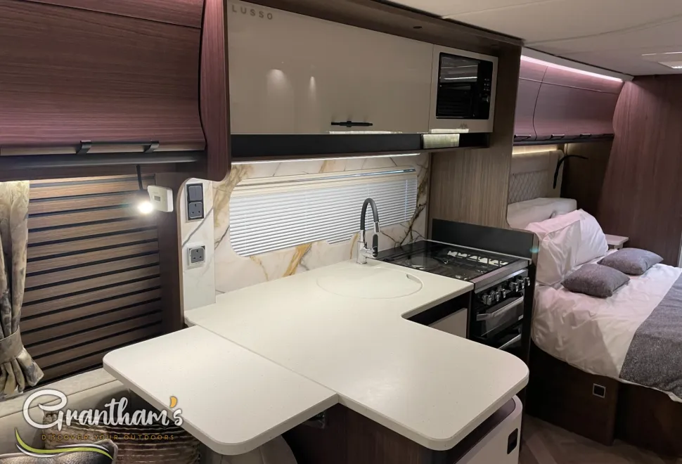 Coachman Lusso   2026