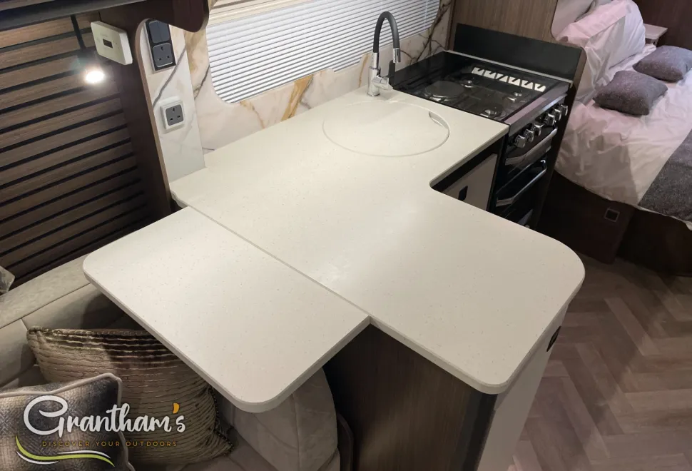 Coachman Lusso   2026