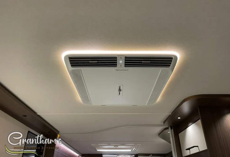 Coachman Lusso   2026