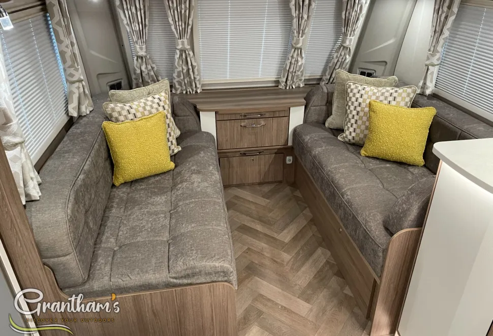 Coachman VIP   2026