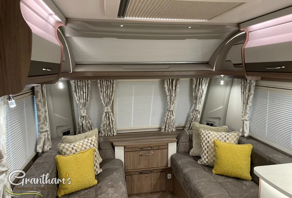Coachman VIP   2026