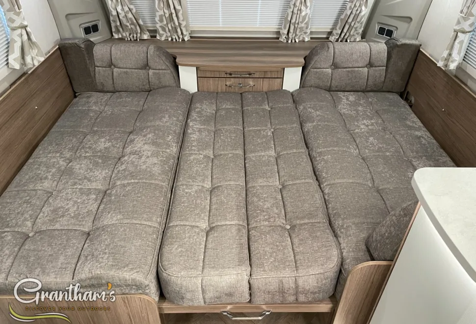 Coachman VIP   2026