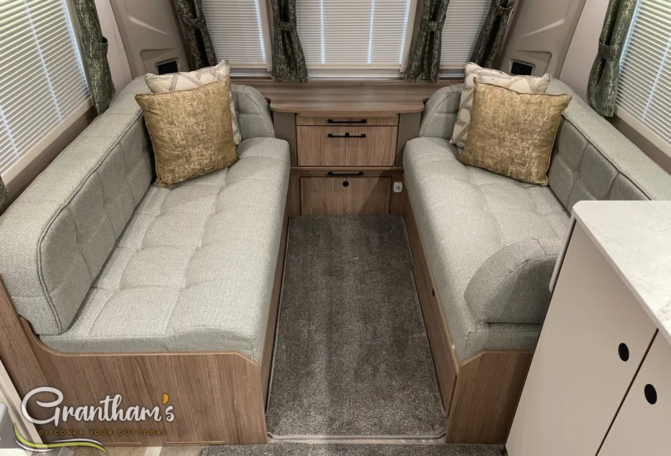 Coachman Acadia   2026