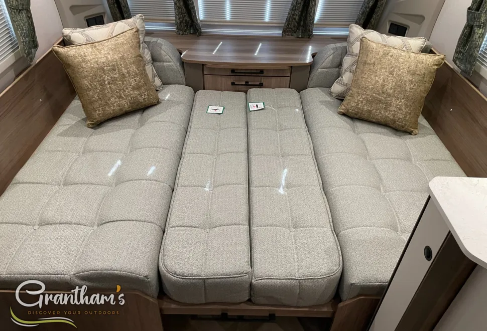 Coachman Laser   2026